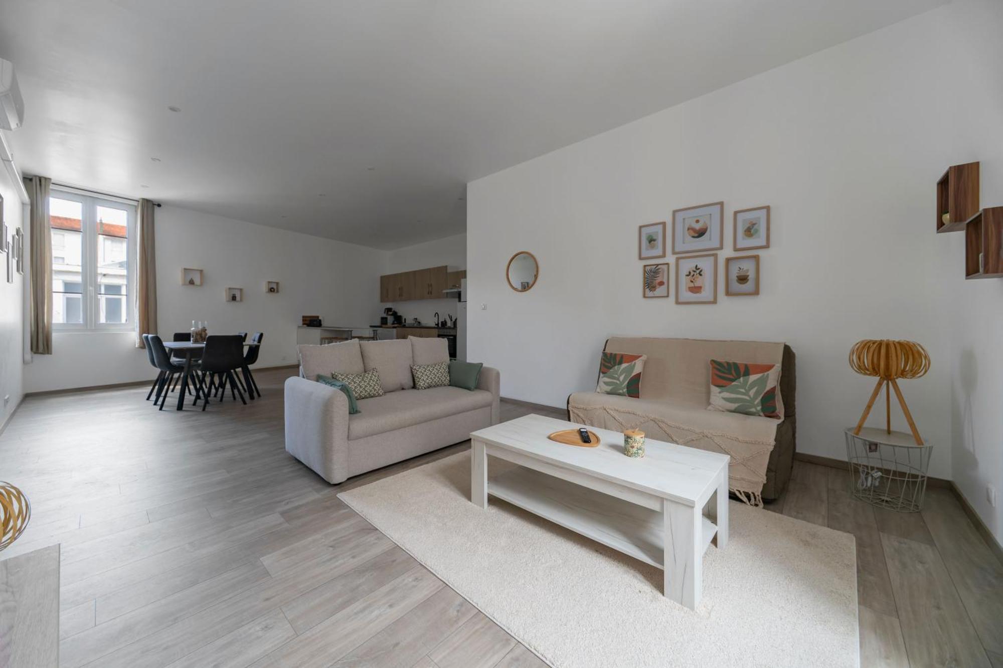 Le Ravy - Appartement Design, 2 Chambres, Centre Ville Vichy Dış mekan fotoğraf